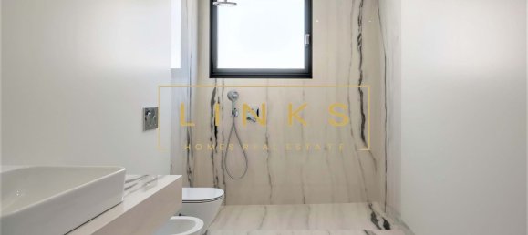 3 Schlafzimmer Haus in Funchal, Portugal, Nr. 95165 11