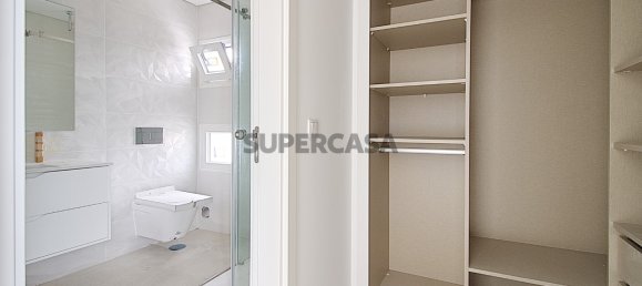 4 bedrooms House in Seixal, Portugal No. 152053 24