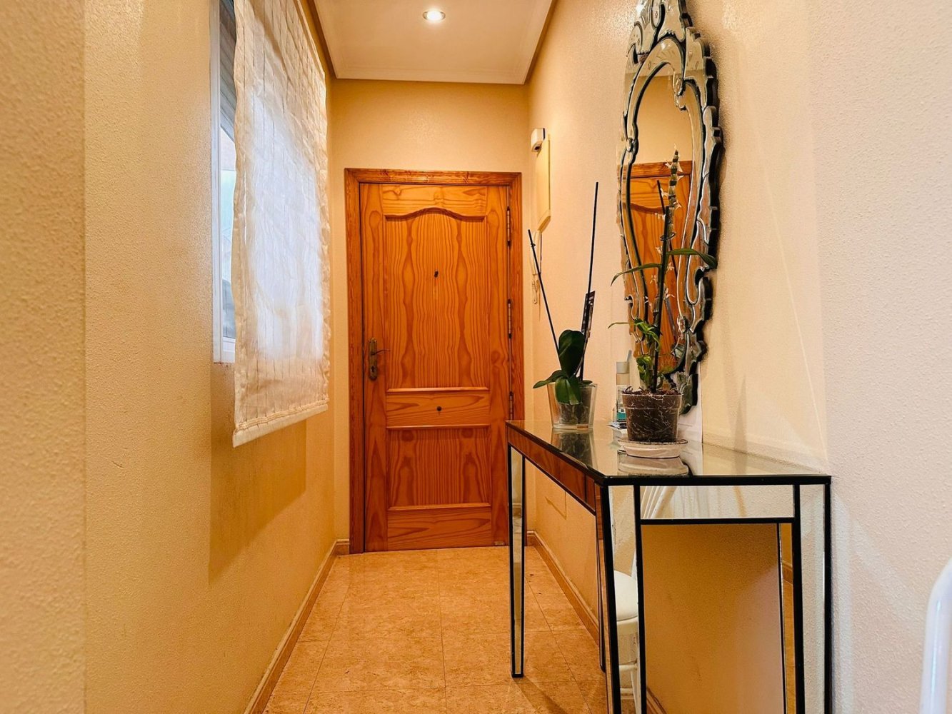 Apartamento de 3 dormitorios en Zaragoza, Spain No. 167564
