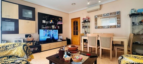 Apartamento de 3 dormitorios en Zaragoza, Spain No. 167564 4