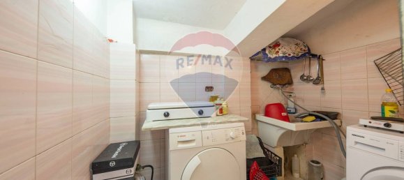 4-salle Appartement à Misterbianco, Italy No. 88076 13