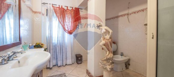 4-salle Appartement à Misterbianco, Italy No. 88076 14