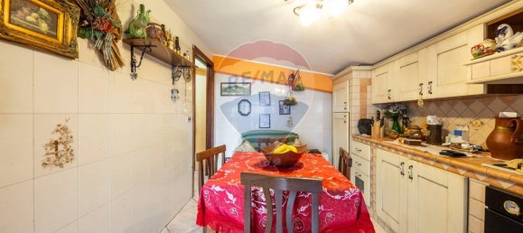 4-salle Appartement à Misterbianco, Italy No. 88076 7