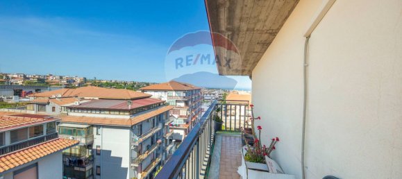 4-salle Appartement à Misterbianco, Italy No. 88076 18