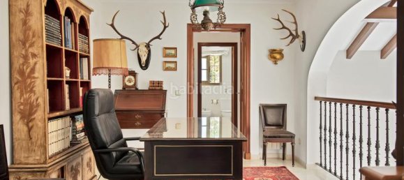 5 Schlafzimmer Villa in Marbella, Spain, Nr. 115008 32