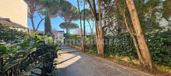 2 bedrooms Apartment in Florence, Italy No. 52073 45