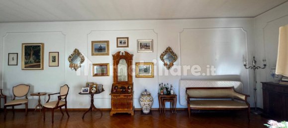 2 bedrooms Apartment in Florence, Italy No. 52073 6