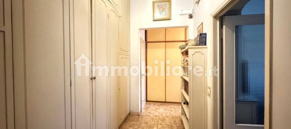 2 bedrooms Apartment in Florence, Italy No. 52073 25