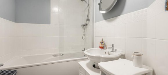 4 bedrooms House in Torquay, United Kingdom No. 13620 8