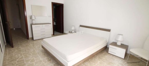 3 bedrooms Apartment in Sliema, Malta No. 3810 35