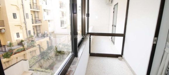 3 bedrooms Apartment in Sliema, Malta No. 3810 30