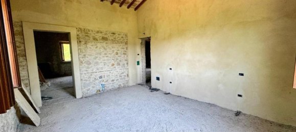 6 rooms Villa in Narni, Italy No. 27919 2