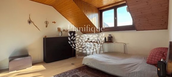 Apartamento de 4 dormitorios en Bonneville, France No. 301573 2