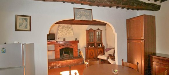 4 rooms Apartment in Scansano, Italy No. 41332 3