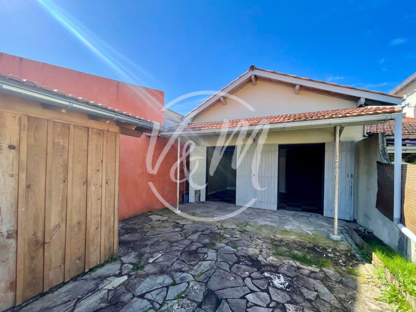 3 bedrooms House in Lanton, France No. 301127