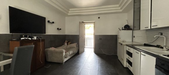 2 bedrooms Apartment in Naples, Italy No. 263644 12