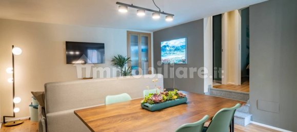 1 bedroom Apartment in Aosta, Italy No. 213941 2