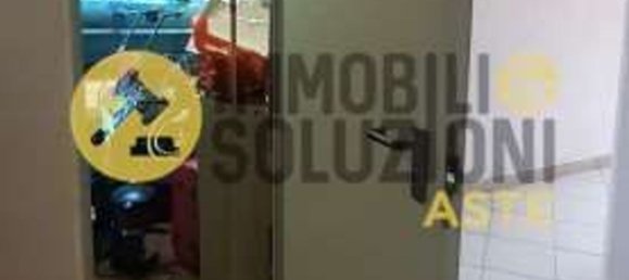 5-salle Appartement à Romano di Lombardia, Italy No. 278498 29