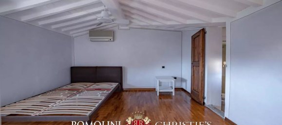 12 rooms Apartment in Florence, Italy No. 126793 39