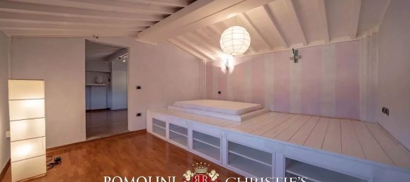 12 rooms Apartment in Florence, Italy No. 126793 37