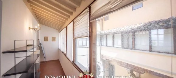 12 rooms Apartment in Florence, Italy No. 126793 25