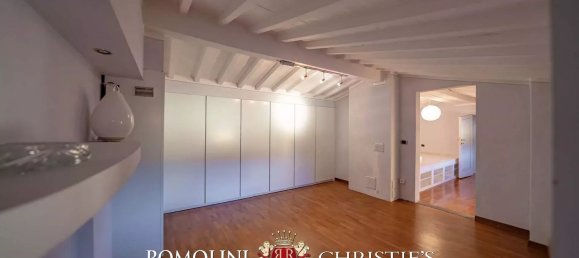 12 rooms Apartment in Florence, Italy No. 126793 38
