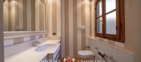 12 rooms Apartment in Florence, Italy No. 126793 44