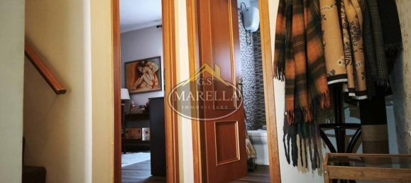 Casa de 3 divisões em Rome, Italy N.º 64077 45