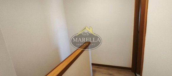 Casa de 3 divisões em Rome, Italy N.º 64077 132