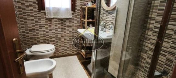 Casa de 3 divisões em Rome, Italy N.º 64077 127