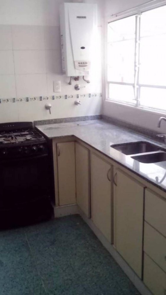 2 bedrooms House in Buenos Aires, Argentina No. 93717