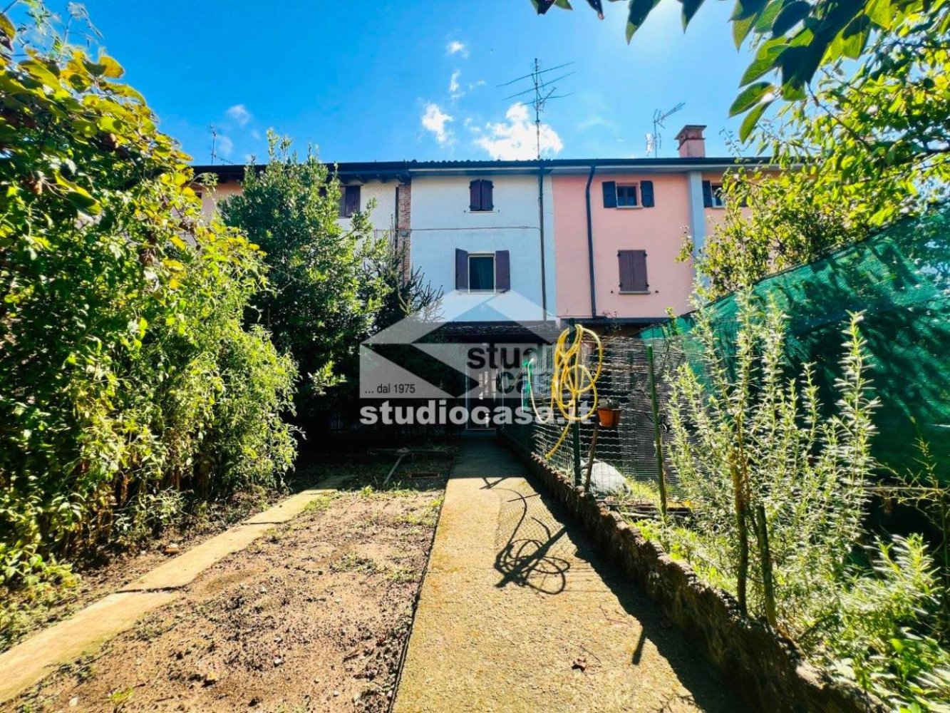 2 bedrooms House in Pianengo, Italy No. 341544