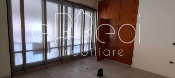 6 bedrooms Apartment in Mantua, Italy No. 346775 3