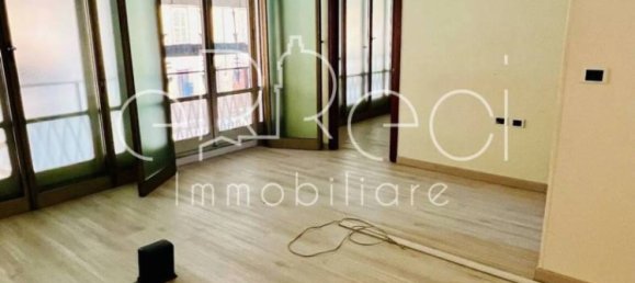 6 bedrooms Apartment in Mantua, Italy No. 346775 7