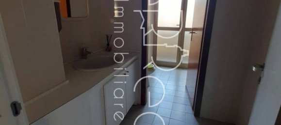 6 bedrooms Apartment in Mantua, Italy No. 346775 11