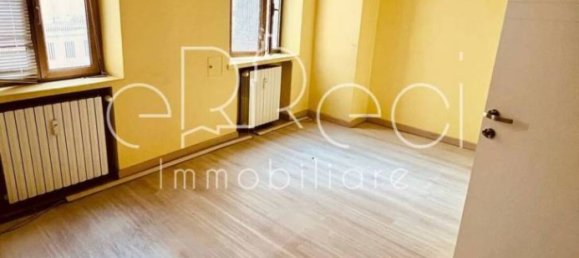 6 bedrooms Apartment in Mantua, Italy No. 346775 9