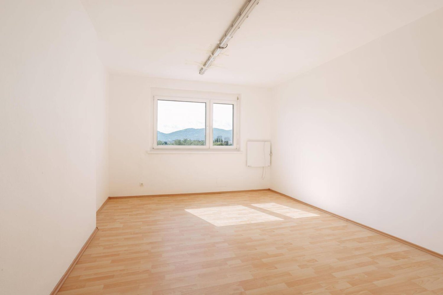 4 rooms Apartment in Gries, Austria No. 228961