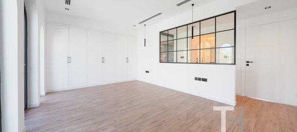 4 chambres Villa à Jumeirah Park, UAE No. 94302 19