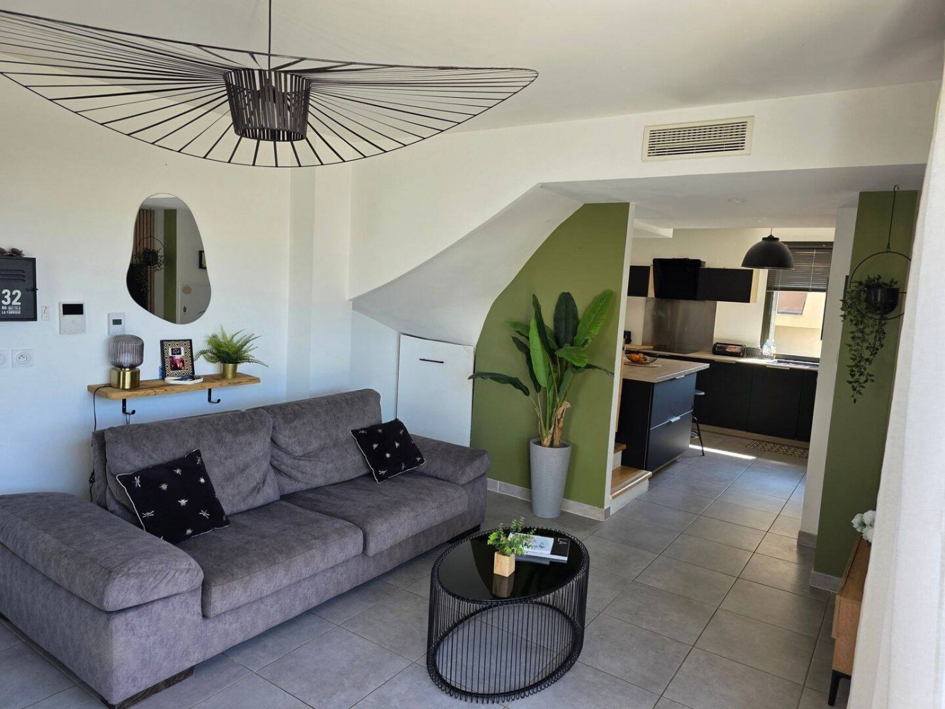 2 bedrooms Villa in Aix-en-Provence, France No. 334247