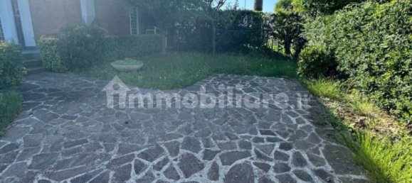 2 bedrooms Villa in Cerveteri, Italy No. 190468 3