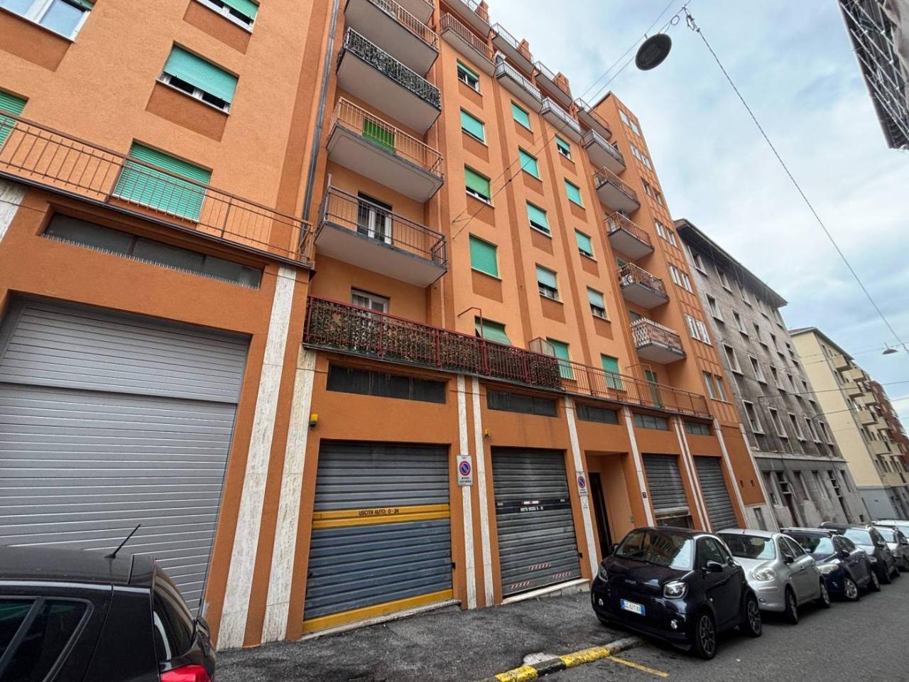 33m² Garage in Trieste, Italy No. 137559