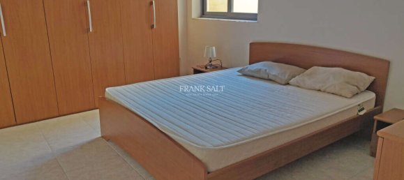 3 bedrooms Apartment in San Gwann, Malta No. 1251 9