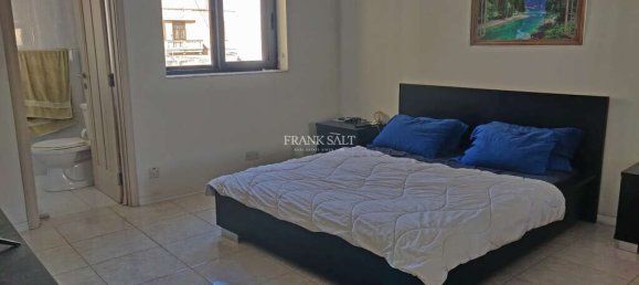 3 bedrooms Apartment in San Gwann, Malta No. 1251 5