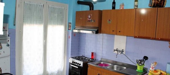 Квартира с 4 комнатами в Орвието, Италия № 108481 3