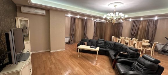 4 Schlafzimmer Wohnung in Nasimi, Azerbaijan, Nr. 1653 23