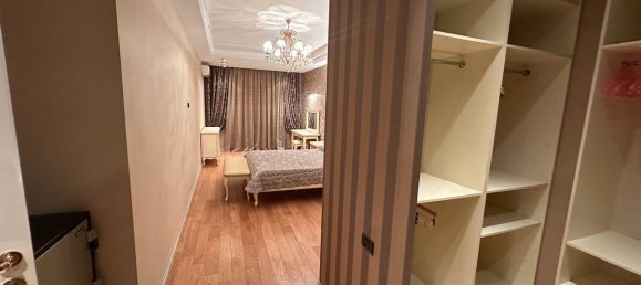 4 Schlafzimmer Wohnung in Nasimi, Azerbaijan, Nr. 1653 9