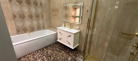 4 Schlafzimmer Wohnung in Nasimi, Azerbaijan, Nr. 1653 12