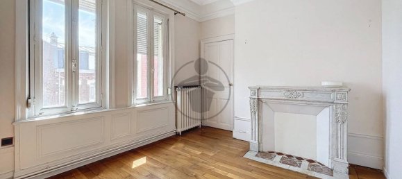 Dúplex de 4 dormitorios en Saint-Quentin, France No. 247992 6