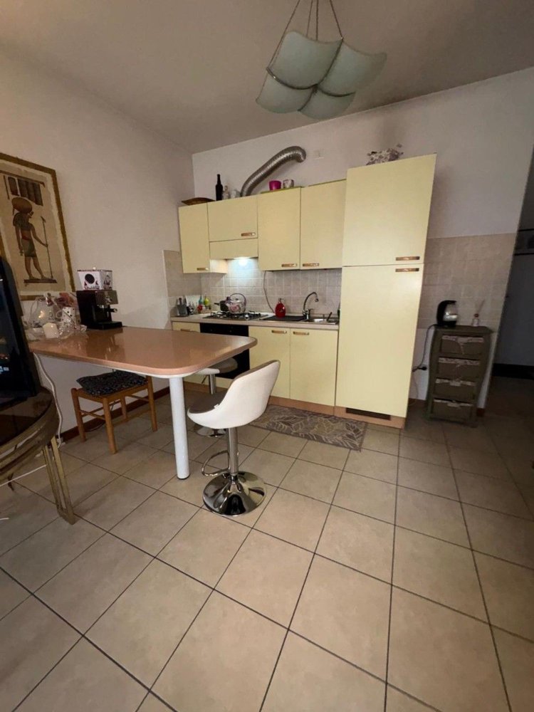 3 rooms Apartment in Forlì, Italy No. 190930
