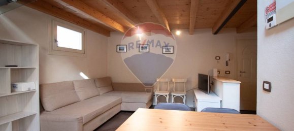 1 bedroom Penthouse in Iseo, Italy No. 293499 2